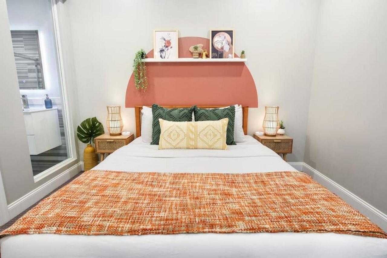 Hostwise Stays - The Washington At Chatham - Free Parking, Private Gym, More! ピッツバーグ エクステリア 写真